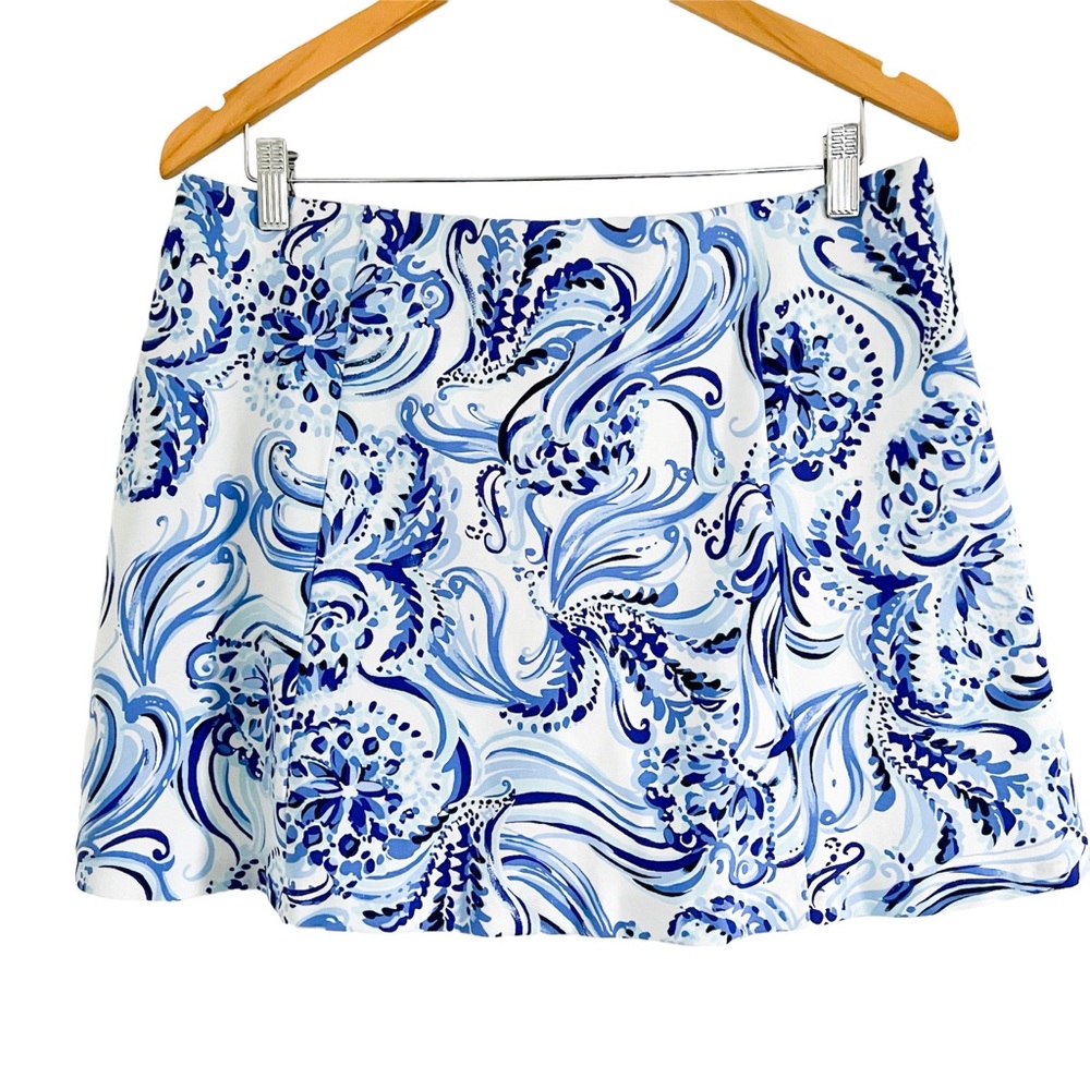 Lilly Pulitzer Blue & White Printed Skort - Picture 10 of 13